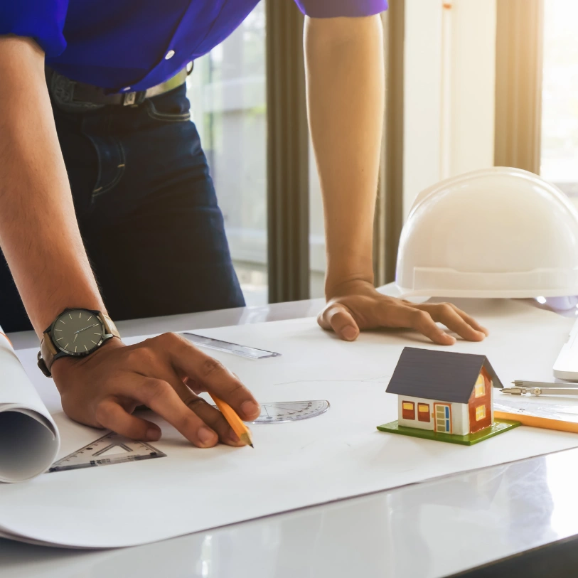 Consumer court lawyer for failure to provide promised project amenities