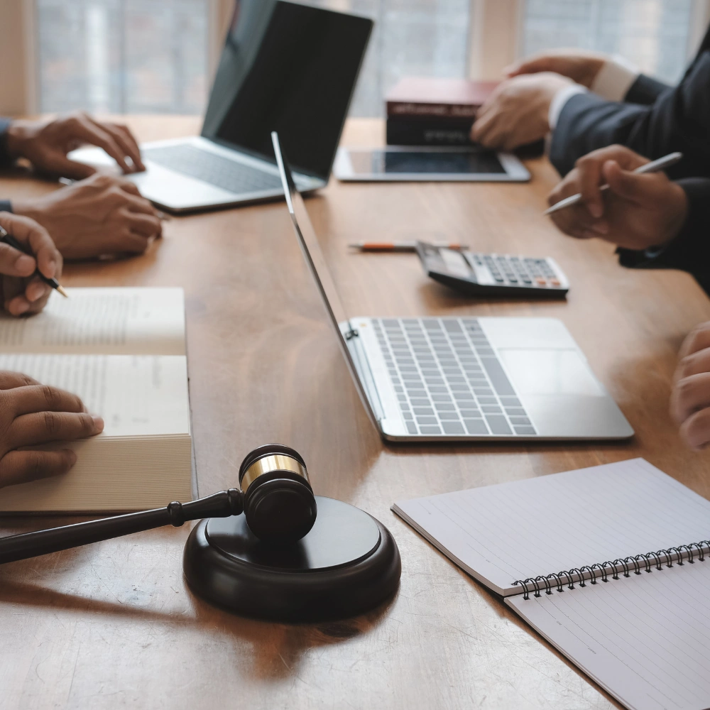 Lawyer for negotiation and settlement with banks and financial institutions in Delhi