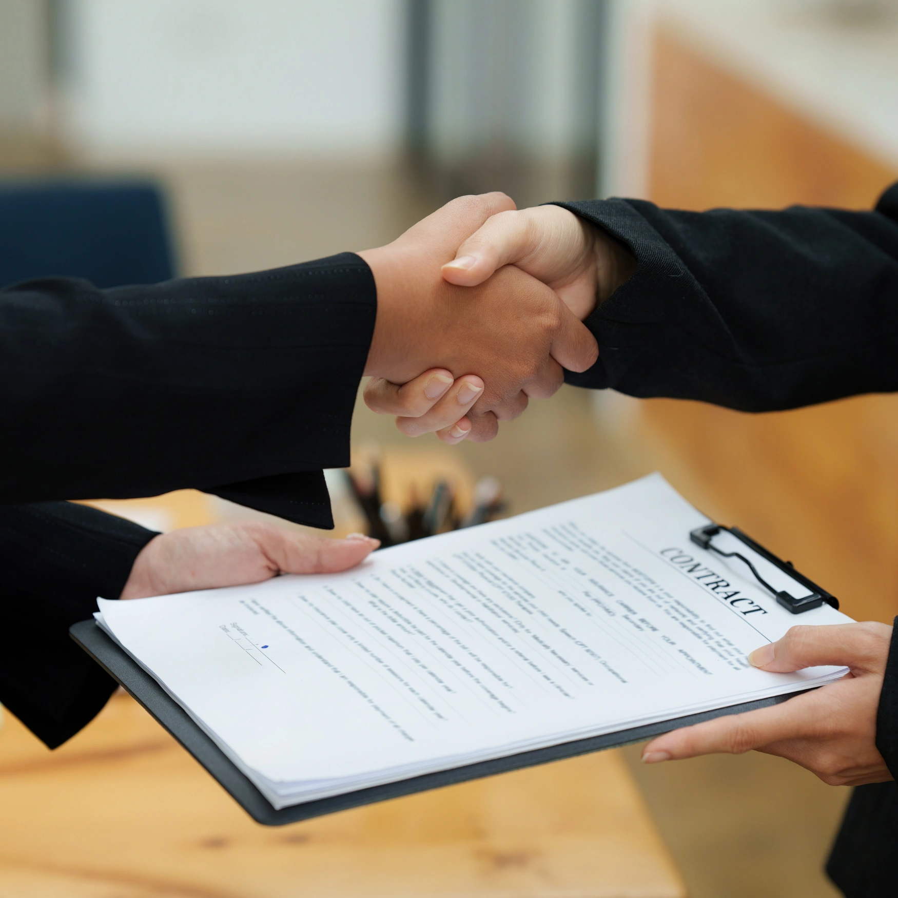 Lawyer for partnership and business contract issues in Delhi